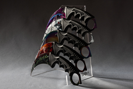 Stojak ekspozycyjny na noże BSH ADVENTURE S2