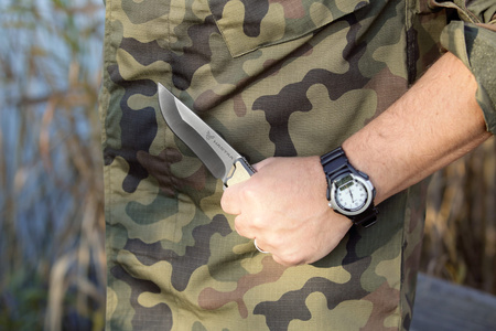 Nóż survivalowy HASTAA 11-HS-151